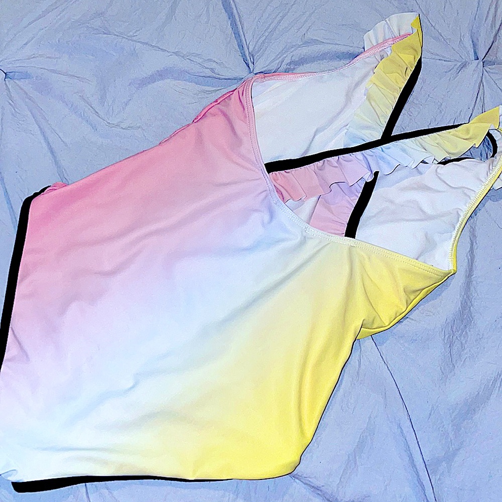 GIVENCHY swim wear - Picture 2 of 3
